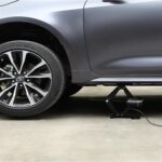 2 Tons Electric Scissor Jack for car lifting - Image 6