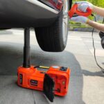 12V DC 5 Tons 6 in 1 Electric Hydraulic Car Jack set - Image 7